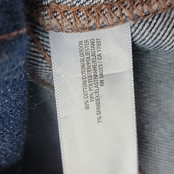 Old Navy Girls Jean Trucker Jacket / XS. - Picture 4 of 9